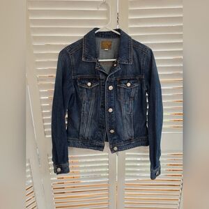 American Eagle Women's Denim Jacket Size S/P